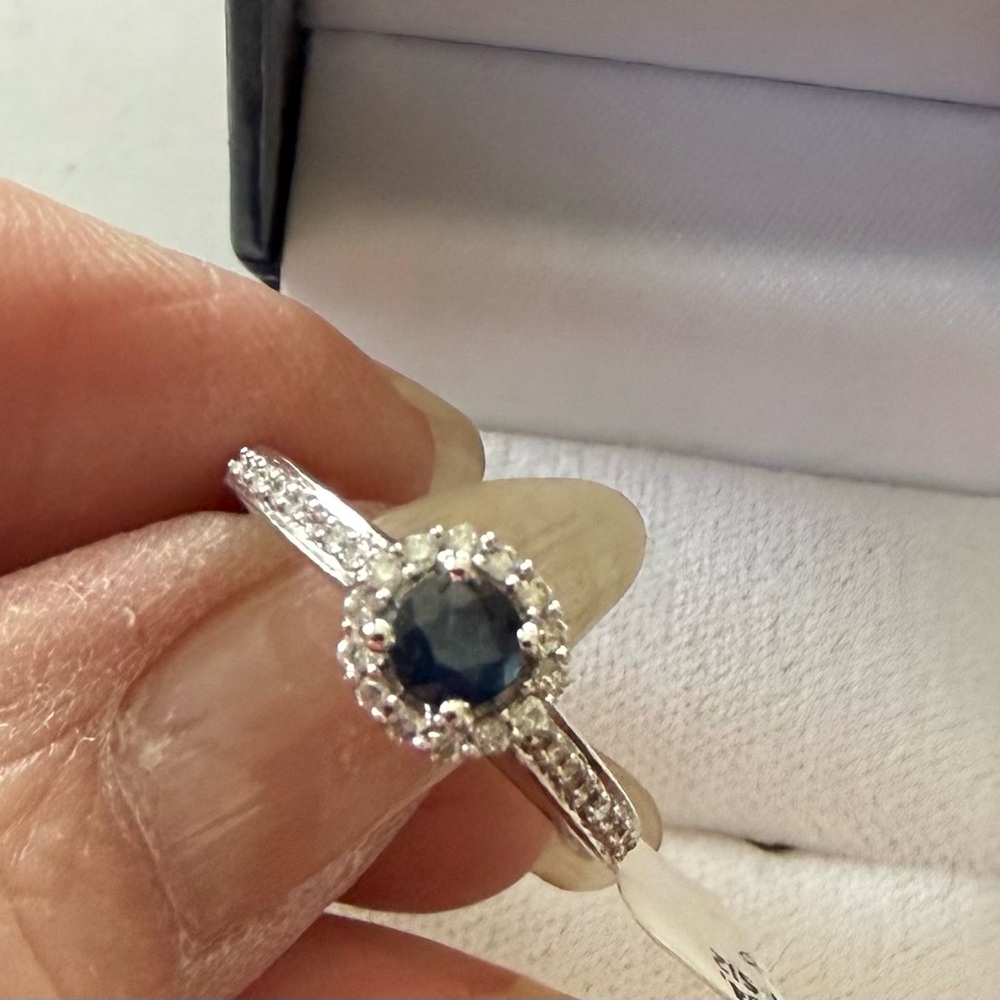 NWT 14K 14KT White Gold & Sapphire Ring Size 6.5 Tagged $1875 - Picture 3 of 6
